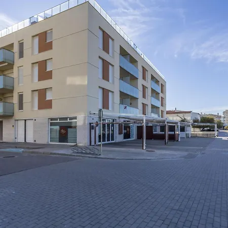 A 30m De La Playa De Riells, 4 Personas, Con Terraza Y Parking. - Es-325-14 شقة